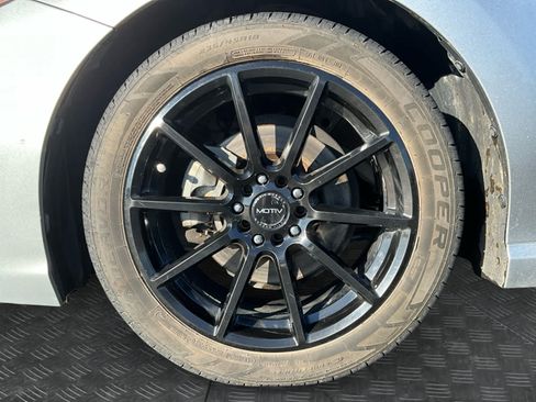 Used 2021 Toyota Camry SE FWD image 14