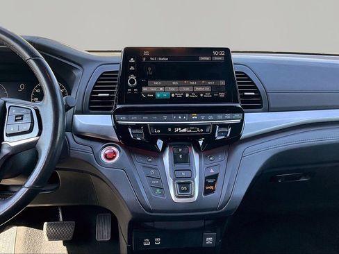 Used 2025 Honda Odyssey Sport-L image 10