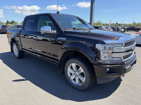 Used 2018 Ford F150 Platinum w/ Technology Package AWD/4WD image 2
