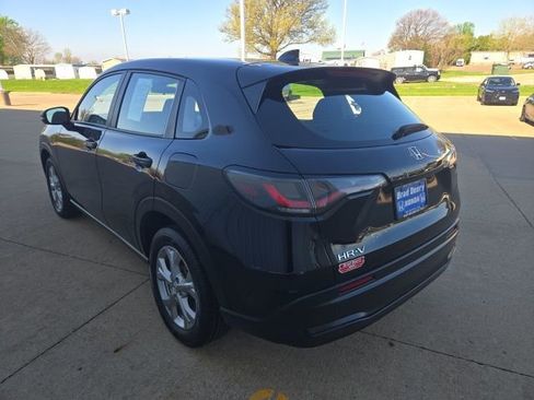 Used 2024 Honda HR-V LX image 5