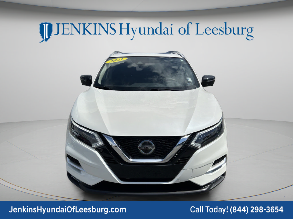 Used 2021 Nissan Rogue Sport SL w/ Premium Package FWD image 12