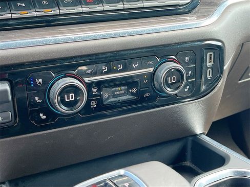 Used 2024 Chevrolet Silverado 1500 LTZ image 16