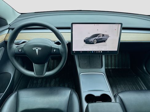 Used 2022 Tesla Model 3 Long Range AWD/4WD image 15
