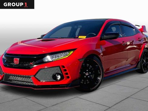 Used 2018 Honda Civic Type R image 1