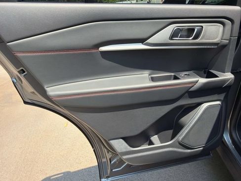 New 2026 Ford Explorer ST-Line AWD/4WD image 18