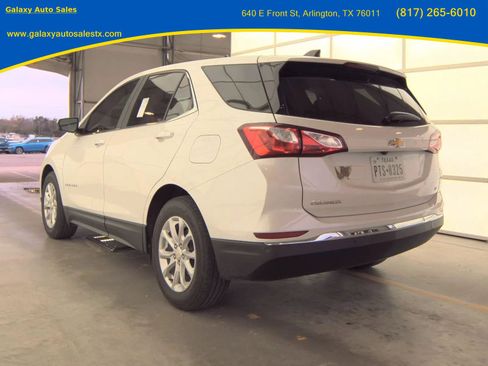 Used 2021 Chevrolet Equinox LT FWD image 3