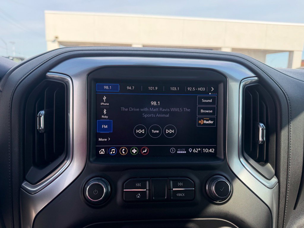 Used 2020 Chevrolet Silverado 1500 RST w/ Texas Edition AWD/4WD image 30