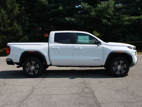 New 2025 GMC Canyon AT4 w/ Technology Plus Package image 2