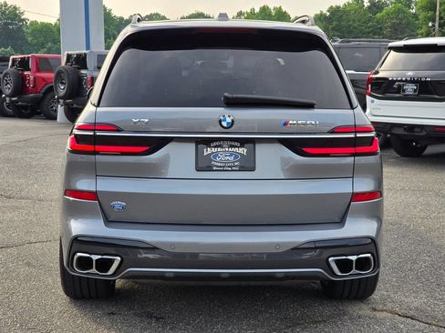 Used 2025 BMW X7 M60i w/ Executive Package AWD/4WD image 24