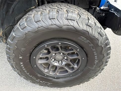 Used 2023 Jeep Wrangler Unlimited Sport image 12