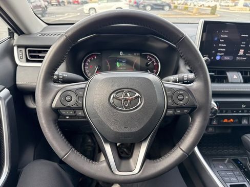 Certified 2024 Toyota RAV4 XLE image 20