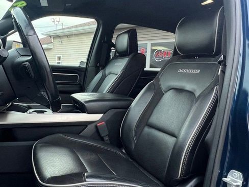 Used 2019 RAM 1500 Laramie w/ Sport Appearance Package image 11