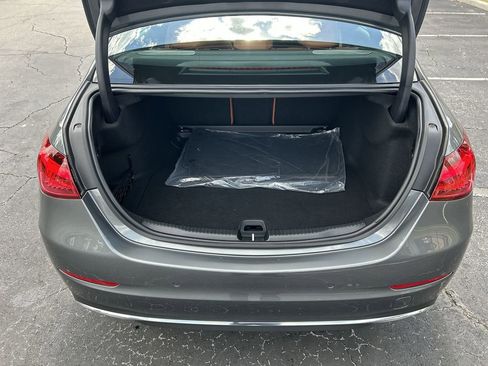 Used 2024 Mercedes-Benz C 300 Sedan image 5