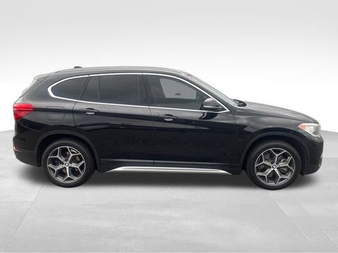 Used 2018 BMW X1 sDrive28i image 2