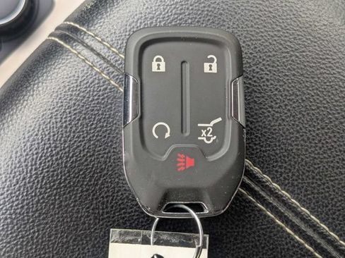 Used 2018 GMC Terrain Denali w/ Advanced Safety Package FWD image 38