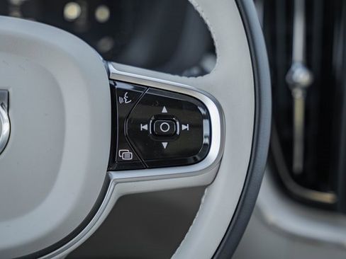 New 2026 Volvo XC60 B5 Ultra w/ Protection Package Premier image 29