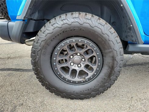 Used 2021 Jeep Wrangler Unlimited Rubicon w/ Xtreme Recon 35" Tire Package AWD/4WD image 6