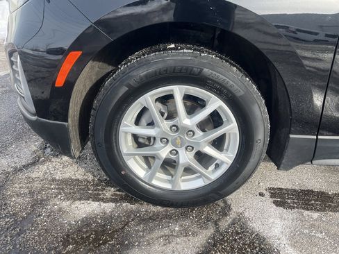 Used 2023 Chevrolet Equinox RS w/ RS Leather Package image 34