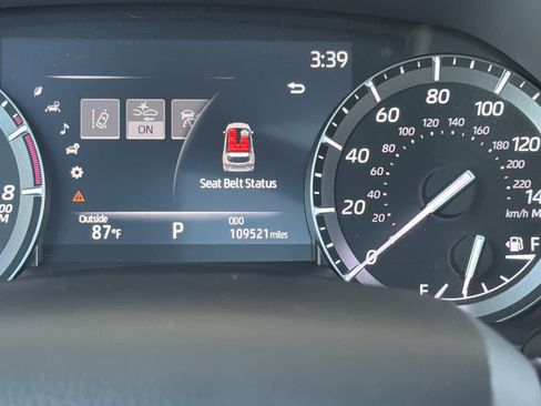Used 2021 Toyota Highlander Platinum FWD image 30