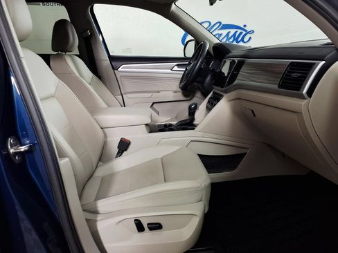 Used 2022 Volkswagen Atlas SEL AWD/4WD image 12