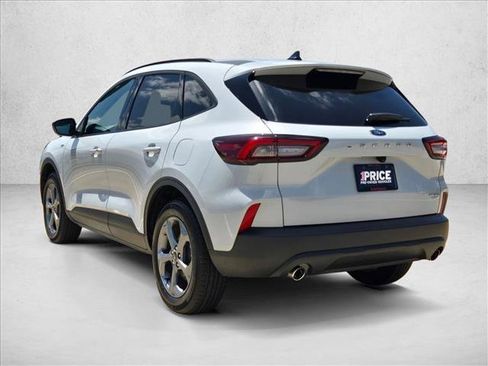 Used 2025 Ford Escape ST-Line AWD/4WD image 8