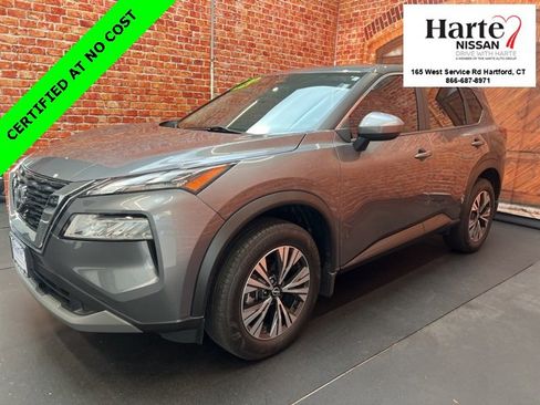 Used 2023 Nissan Rogue SV image 6