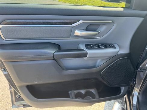 Used 2019 RAM 1500 Big Horn AWD/4WD image 19