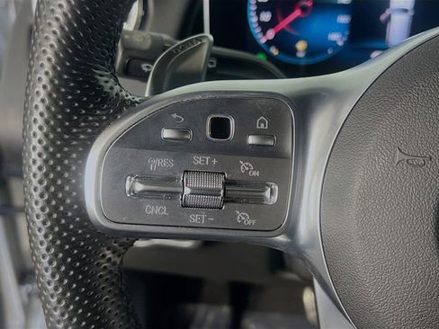 Used 2021 Mercedes-Benz GLB 35 AMG 4MATIC image 17