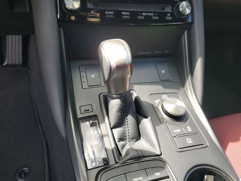 Used 2025 Lexus IS 350 F Sport image 31