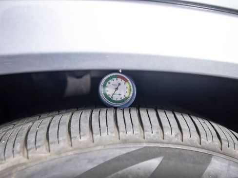 Used 2025 Mercedes-Benz GLE 580 4MATIC image 46