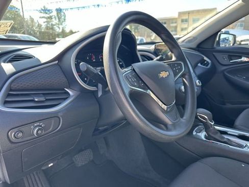 Used 2024 Chevrolet Malibu LT FWD image 10