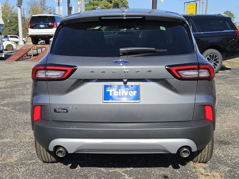 New 2026 Ford Escape Active image 8