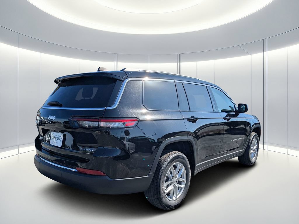 New 2026 Jeep Grand Cherokee L 4WD image 4