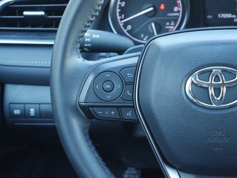 Used 2024 Toyota Camry SE image 14