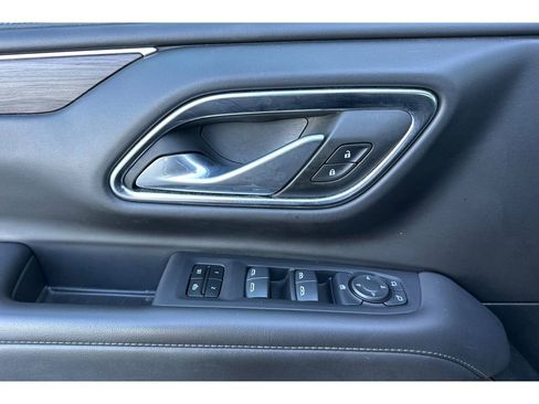 Used 2024 Chevrolet Tahoe LT image 11