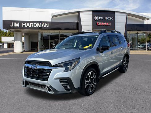 Used 2024 Subaru Ascent Touring image 3