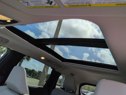 New 2026 INFINITI QX60 Luxe w/ Cargo Package image 23