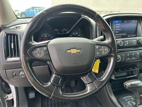 Used 2021 Chevrolet Colorado LT w/ Fleet Safety Package image 20