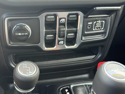 New 2026 Jeep Gladiator Sport AWD/4WD image 35