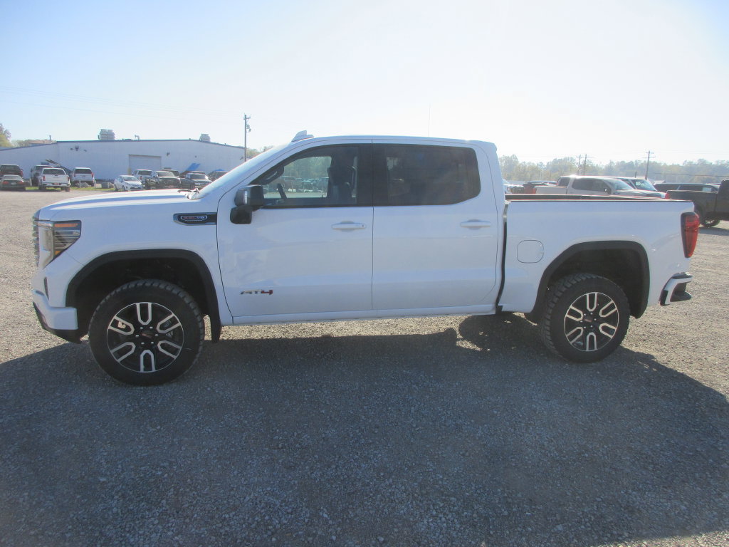 New 2026 GMC Sierra 1500 AT4 w/ AT4 Premium Package AWD/4WD image 9