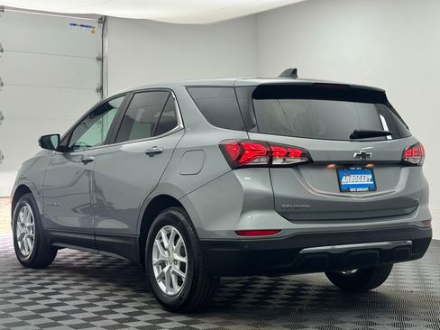 Used 2024 Chevrolet Equinox LT w/ LPO, Floor Liner Package FWD image 10