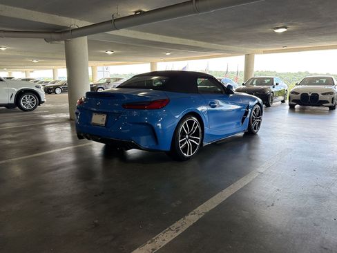 Used 2019 BMW Z4 sDrive30i w/ M Sport Package RWD image 8