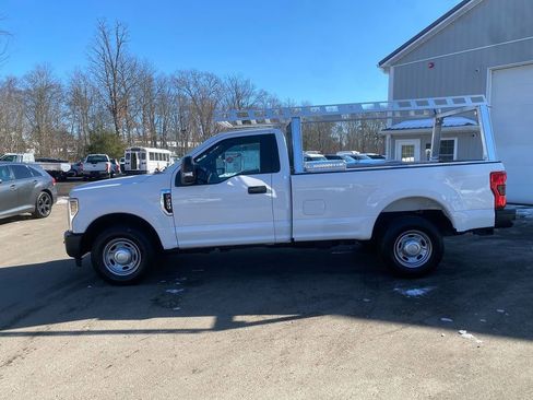 Used 2019 Ford F250 XL w/ Power Equipment Group image 9