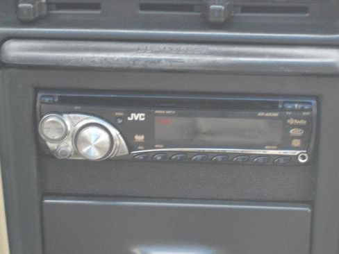 Used 1993 Subaru Legacy LS image 17