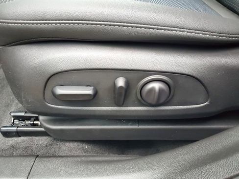 Certified 2024 Buick Envista Preferred w/ Convenience I Package image 21