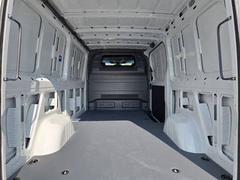 New 2026 Mercedes-Benz Sprinter 2500 image 31