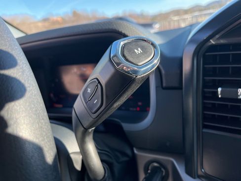 New 2025 Ford F150 XL w/ Equipment Group 103A High image 9