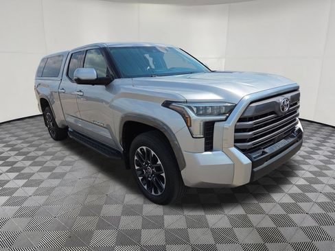 Used 2023 Toyota Tundra Limited AWD/4WD image 3