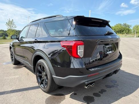 Used 2023 Ford Explorer ST w/ Equipment Group 401A AWD/4WD image 13