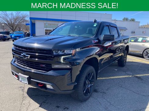 Used 2022 Chevrolet Silverado 1500 LT Trail Boss w/ Bed Protection Package image 3